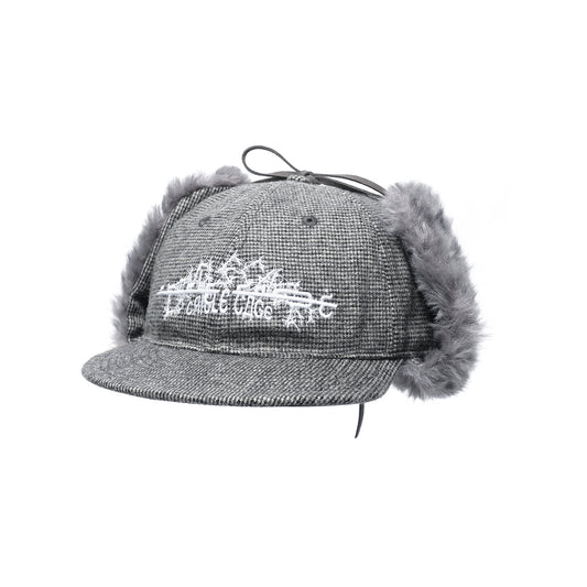 HOUNDSTOOTH EARFLAP CAP