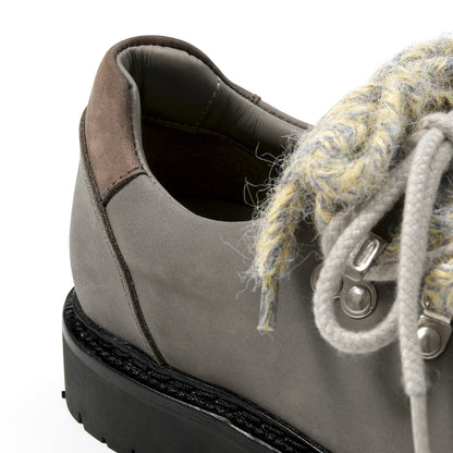 CRICLE CAGE MOUNTAIN DERBY  ELEPHANT