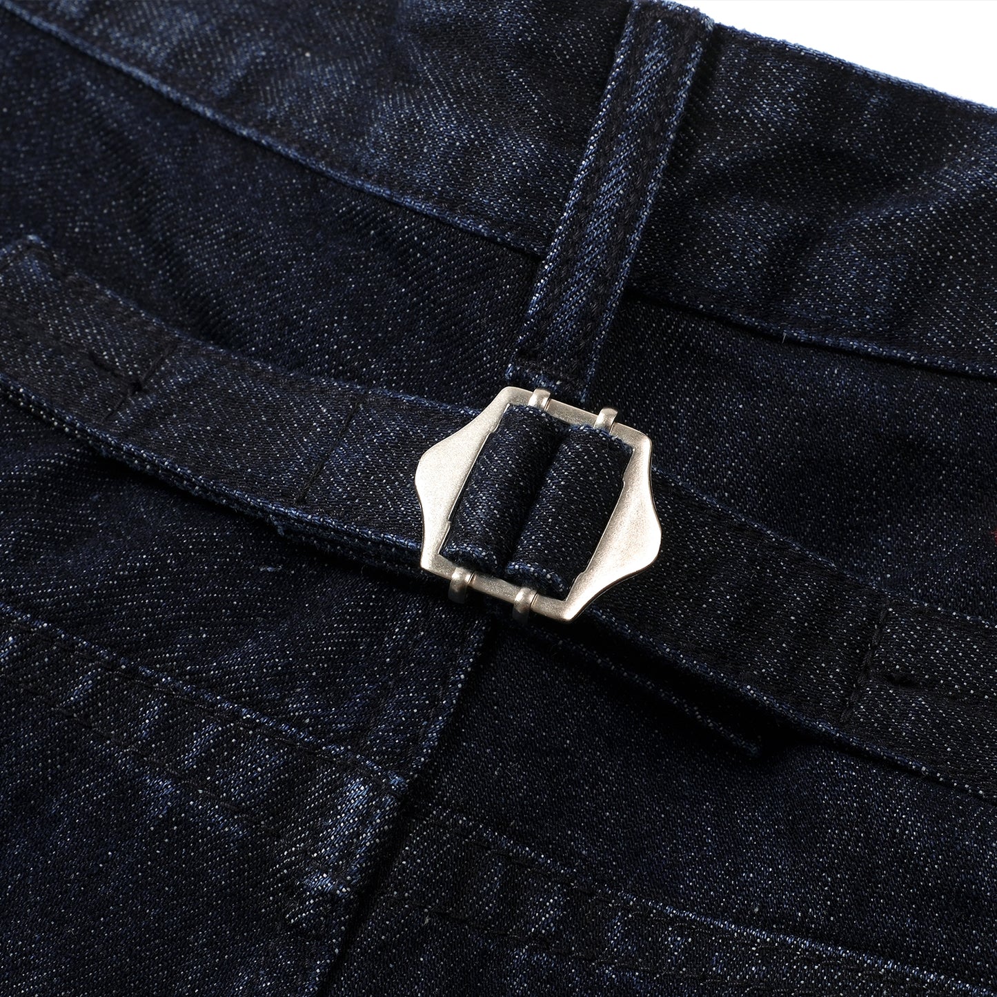 BACK CINCH JEANS